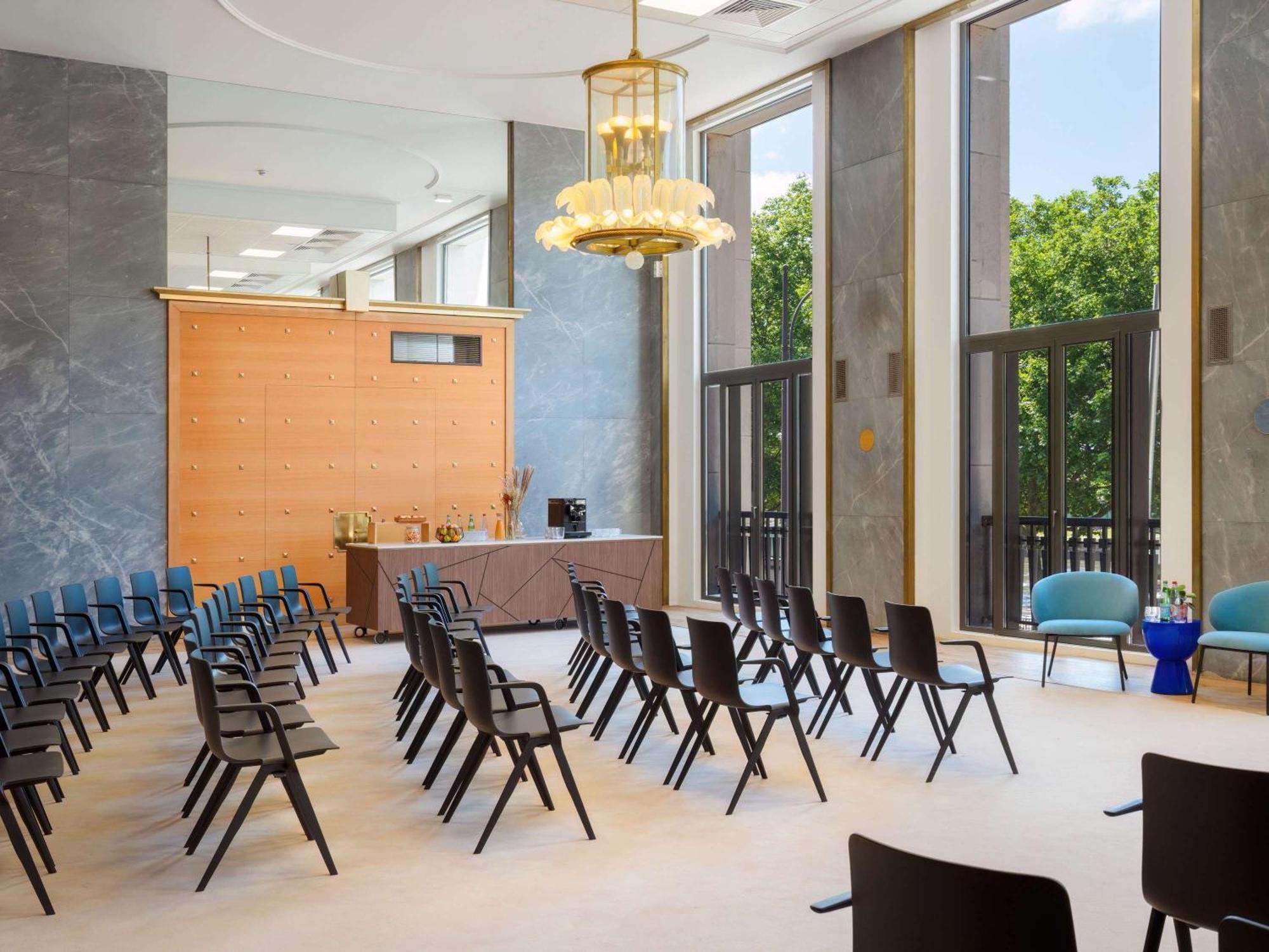 Novotel Rouen Centre Cathedrale Экстерьер фото