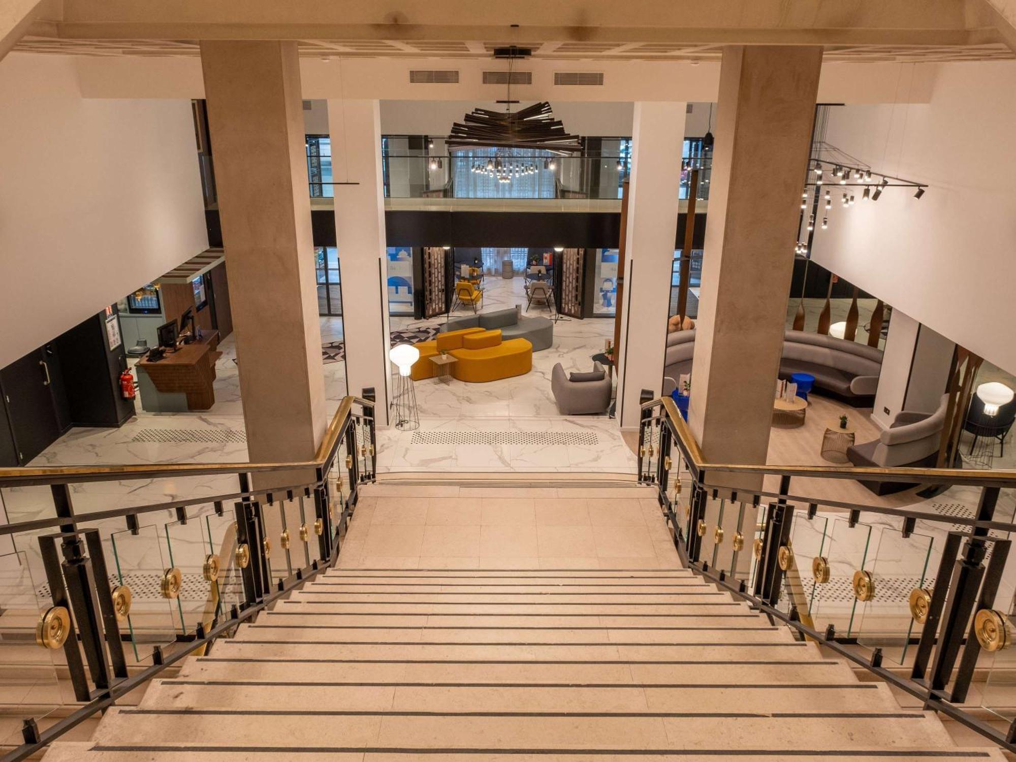 Novotel Rouen Centre Cathedrale Экстерьер фото