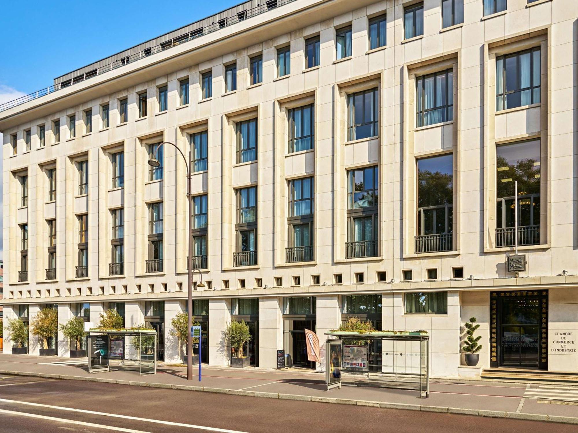 Novotel Rouen Centre Cathedrale Экстерьер фото